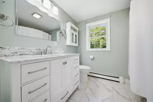 93 Highland St, Candia, NH 03034 - Photo 13
