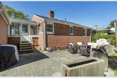 1935 Lafayette Road, Portsmouth, NH 03801 - Photo 19
