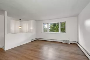 4 Brookfield Dr, Hudson, NH 03051 - Photo 7