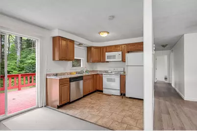 4 Brookfield Drive, Hudson, NH 03051 - Photo 3