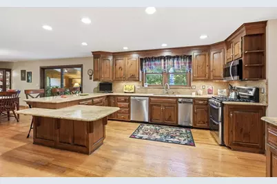 35 Hyacinth Drive, Nashua, NH 03062 - Photo 21