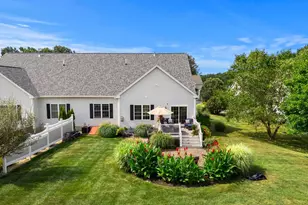 5 Blossom Ln, Stratham, NH 03885 - Photo 19