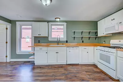 62 Pleasant Street, Conway, NH 03818 - Photo 11