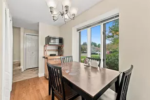 33 Meadowview Cir, Nashua, NH 03062 - Photo 15