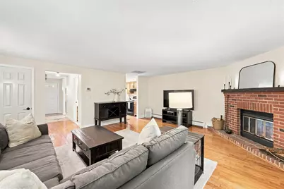 33 Meadowview Circle, Nashua, NH 03062 - Photo 7