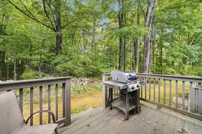 33 Meadowview Circle, Nashua, NH 03062 - Photo 33