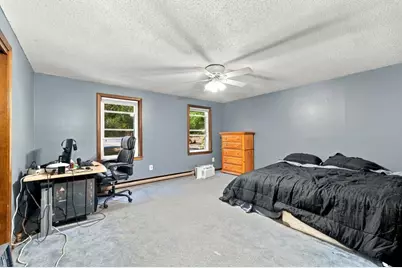 27 Hampshire Drive, Derry, NH 03038 - Photo 19