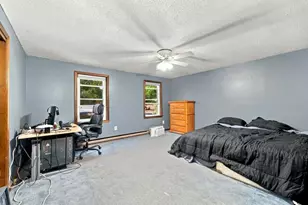 27 Hampshire Dr, Derry, NH 03038 - Photo 21