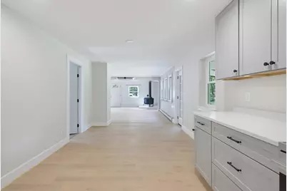 195 Pleasant Street, Epping, NH 03042 - Photo 25