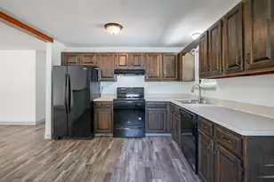 43 New Searles Rd, Nashua, NH 03062 - Photo 7
