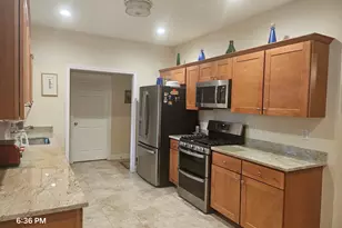 81 Bentley Wy, Manchester, NH 03102 - Photo 11