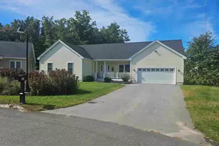 81 Bentley Wy, Manchester, NH 03102 - Photo 41
