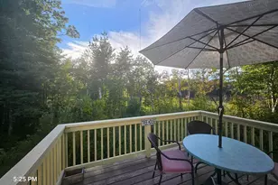 81 Bentley Wy, Manchester, NH 03102 - Photo 7