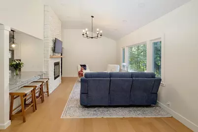 375 Island Pond Road, Derry, NH 03038 - Photo 15
