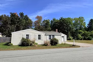 6 Ellswick St, Somersworth, NH 03878 - Photo 3