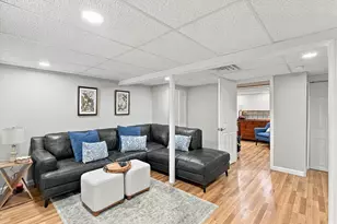 107 Franklin St Ext, Derry, NH 03038 - Photo 27