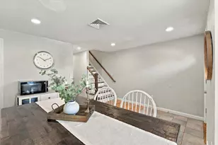107 Franklin St Ext, Derry, NH 03038 - Photo 9
