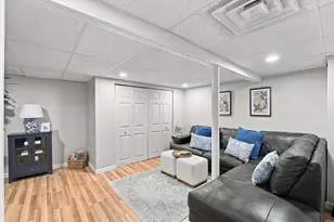 107 Franklin St Ext, Derry, NH 03038 - Photo 29