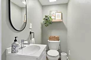 107 Franklin St Ext, Derry, NH 03038 - Photo 25