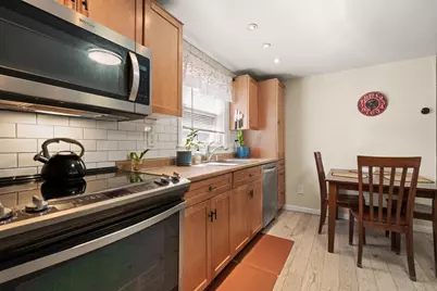 36 E Glenwood Street, Nashua, NH 03060 - Photo 17