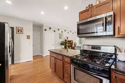 9 Falkland Place #A2, Portsmouth, NH 03801 - Photo 7