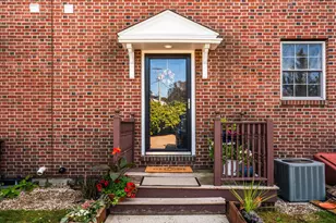9 Falkland Pl, Portsmouth, NH 03801 - Photo 3