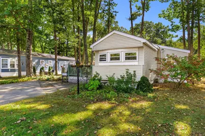 615 Canterbury Drive #615, Exeter, NH 03833 - Photo 3