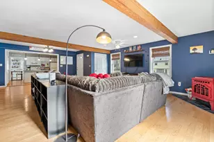 38 High St, Derry, NH 03038 - Photo 21
