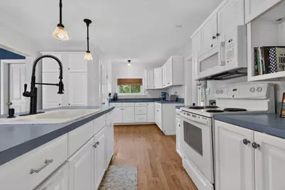 38 High Street, Derry, NH 03038 - Photo 7