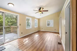 9 Noyes St, Concord, NH 03301 - Photo 11