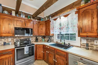 410 Paige Hill Road, Goffstown, NH 03045 - Photo 3
