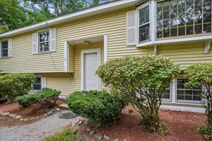 2 Nightingale Ln, Litchfield, NH 03052 - Photo 1