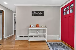 39 Oak St, Rochester, NH 03839 - Photo 3