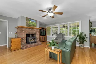 402 Governors Rd, Milton, NH 03851 - Photo 9