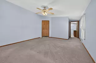 2 Freedom Dr, Dover, NH 03820 - Photo 17
