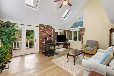 8 Homestead Drive, Raymond, NH 03077 - Photo 7