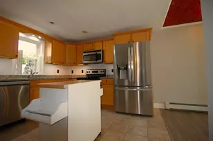 70 Modena Dr, Concord, NH 03303 - Photo 3
