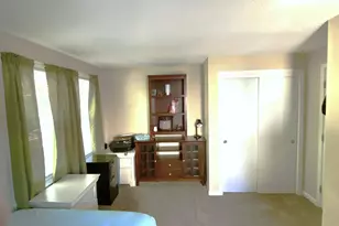103 Glendale Ave, Manchester, NH 03103 - Photo 9