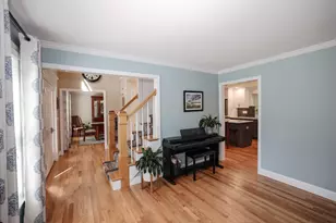 209 Tennyson Dr, Manchester, NH 03104 - Photo 23