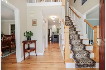 209 Tennyson Drive, Manchester, NH 03104 - Photo 7