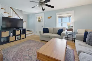 66 Oak St, Dover, NH 03820 - Photo 7