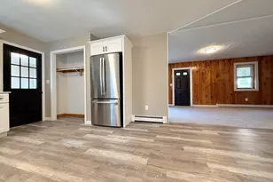 67 Lafayette St, Laconia, NH 03246 - Photo 5