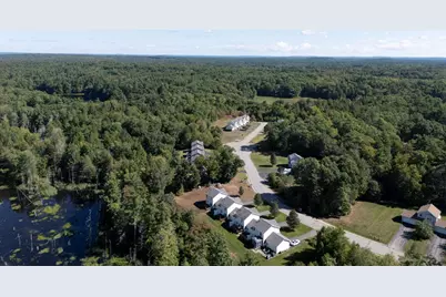 72 Cheney Lane #B, Danville, NH 03819 - Photo 5