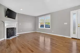 72 Cheney Ln, Danville, NH 03819 - Photo 11