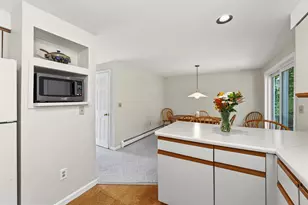 15L Bonnie Ln, Derry, NH 03038 - Photo 11