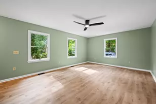 24 Fairview Ave, Conway, NH 03818 - Photo 21