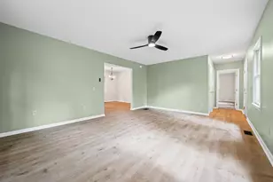 24 Fairview Ave, Conway, NH 03818 - Photo 25