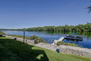 33 River Front Dr, Manchester, NH 03102 - Photo 23