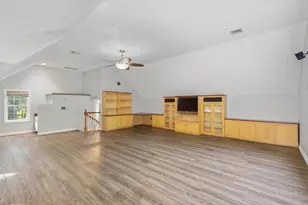 10 Kings Grant Dr, Atkinson, NH 03811 - Photo 21