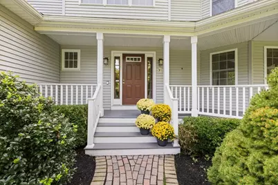 10 Kings Grant Drive, Atkinson, NH 03811 - Photo 5